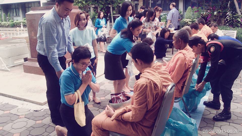 11951996_548534111962324_735574201821363932_n