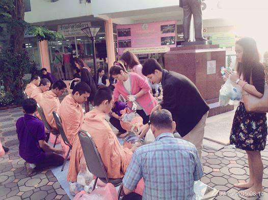 12019850_559917604157308_8880265945713786196_n