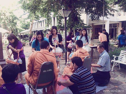 12032046_559917427490659_7602033219283090717_n